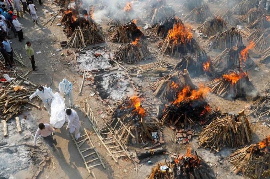 “拜金女”郑墨沫的“毁灭史”，她的诸多恶行，比你想得更加卑劣