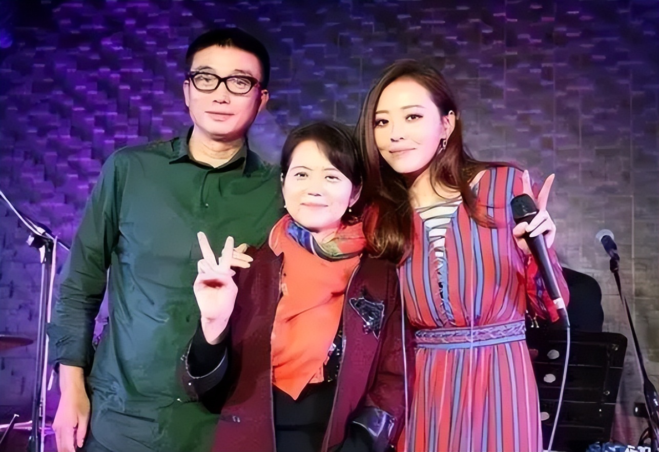 张靓颖与冯轲分手原因,张靓颖冯轲财产