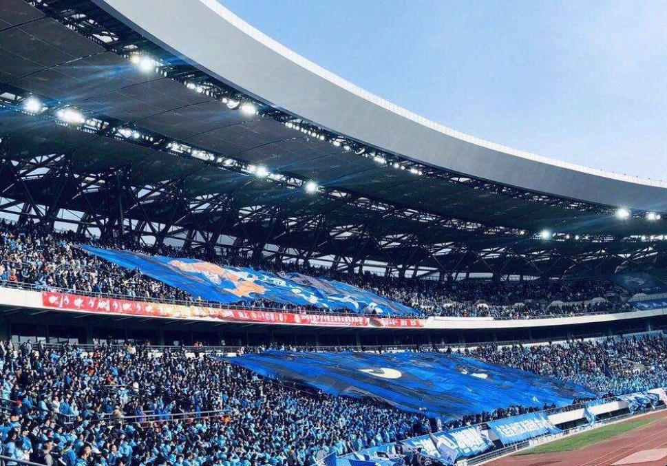 大连万达王健林,大连球迷感谢语