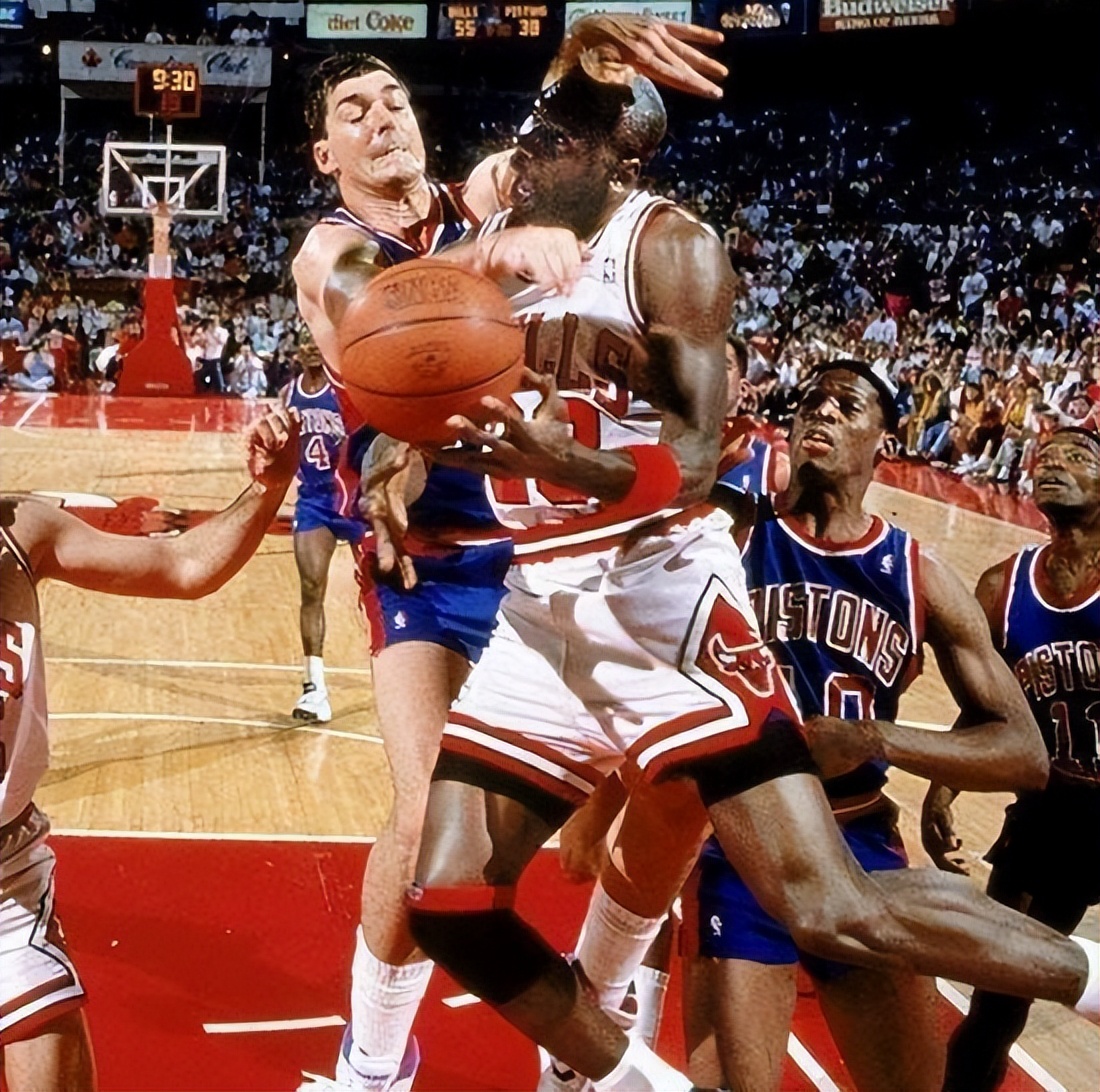 乔丹季后赛输球最高分,乔丹失利过的总决赛