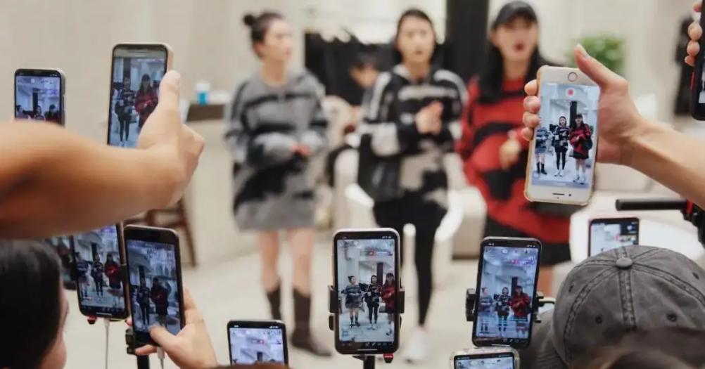 一个月服装复购率百分之17怎么样,复购率100%女装