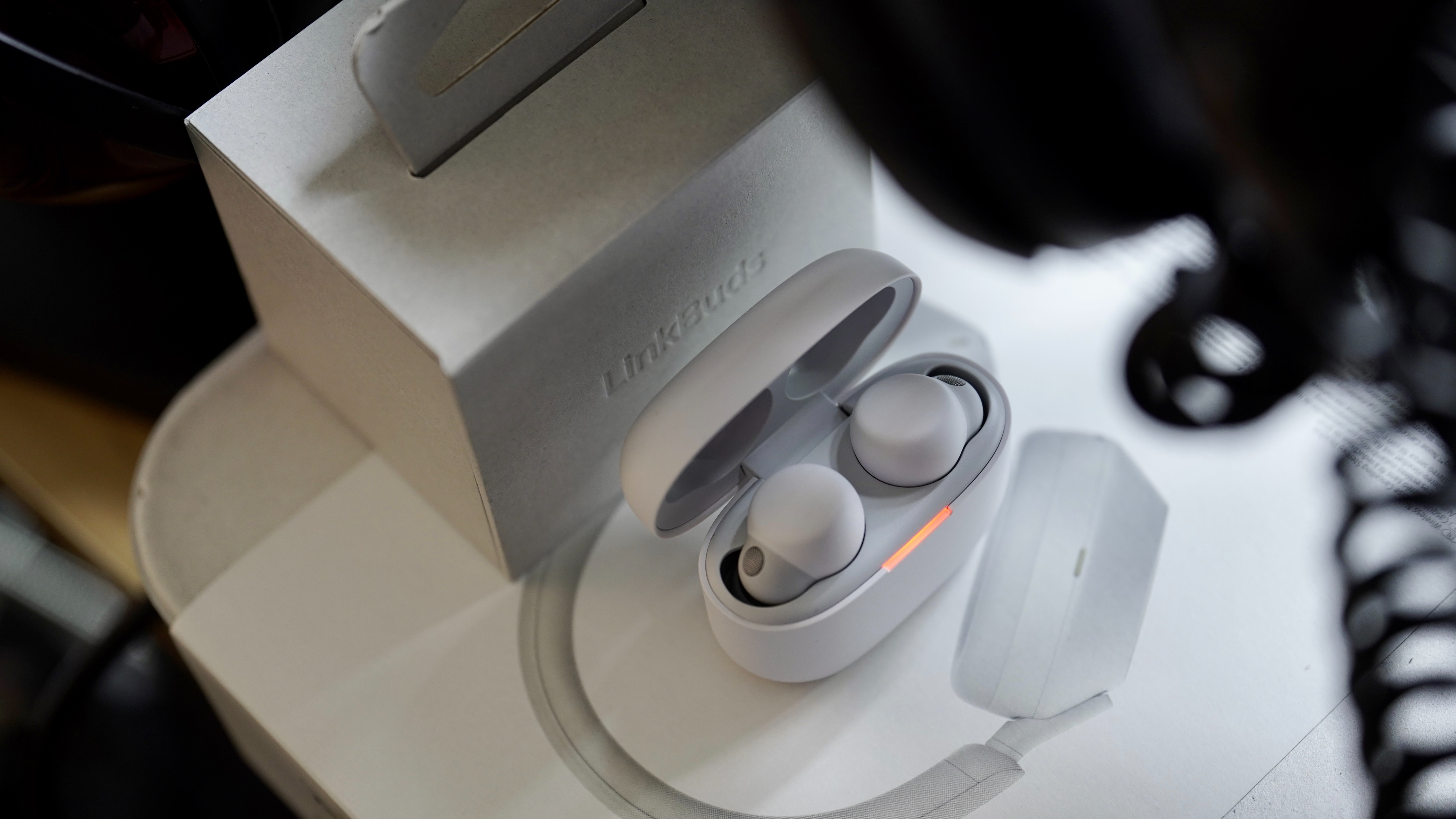 索尼wf1000xm5头戴耳机深度评测,索尼linkbudss深度测评