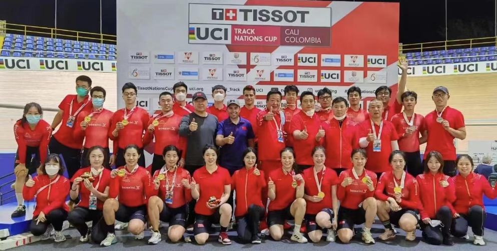 恭喜中国队冠军视频,世界杯中国队四金一银