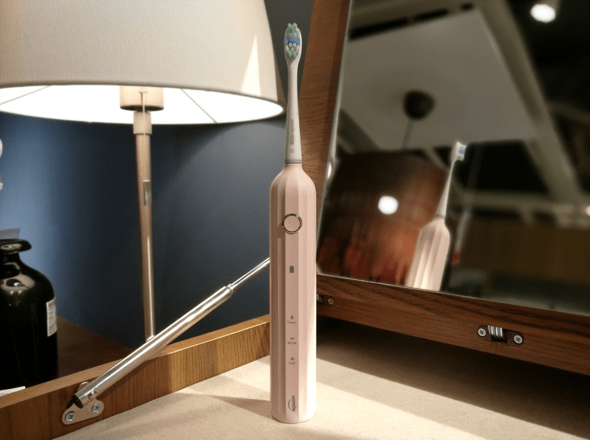 飞利浦电动牙刷hx9912和hx9911对比,电动牙刷哪个牌子最好测评