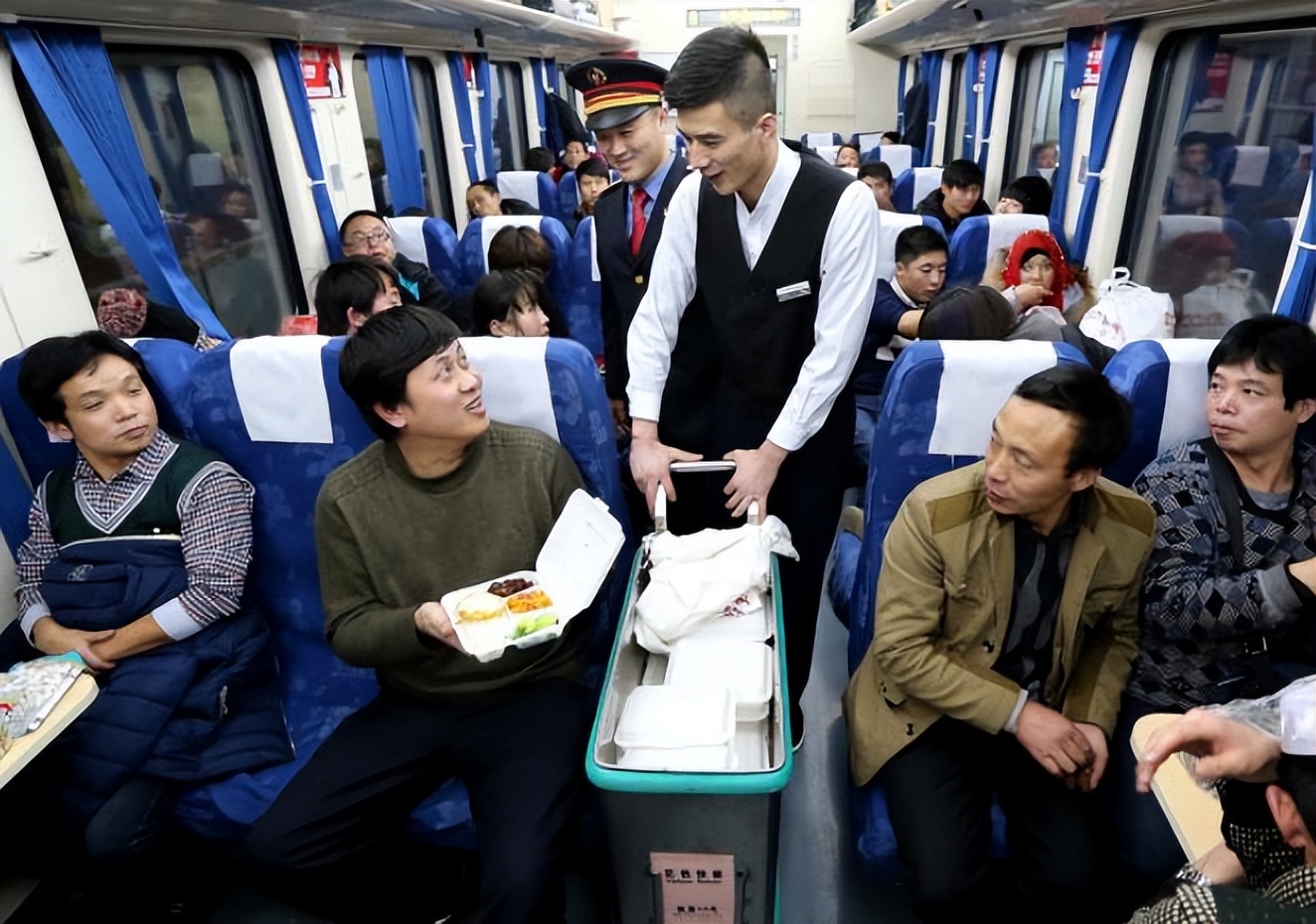 上海有直达西藏的绿皮火车吗,上海坐火车去拉萨全程美景