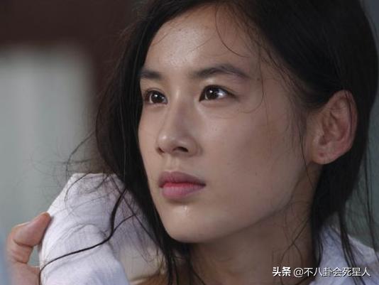 发腮堪比毁容的女星,发腮成大方脸