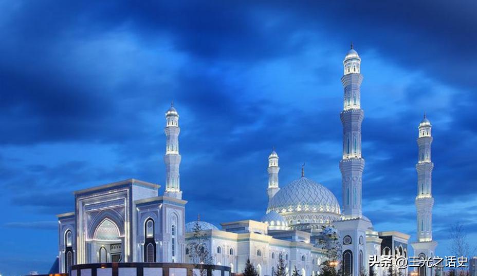 中亚五个斯坦国家人口,中亚地区东南部人口多的原因