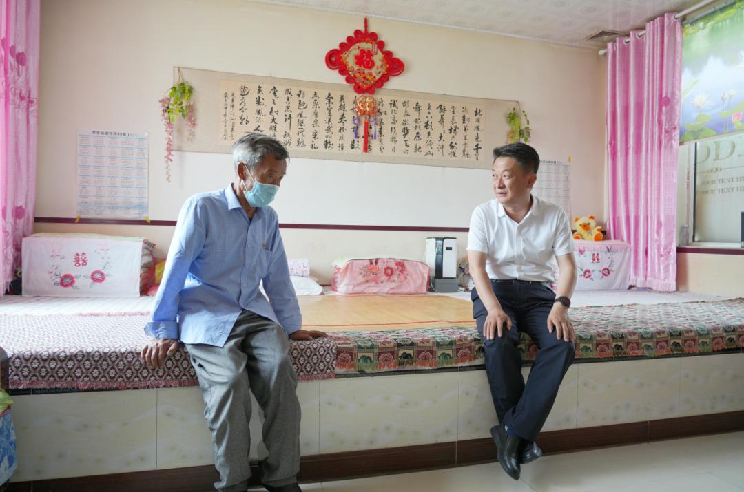 金川区领导干部,县领导八一走访慰问部队