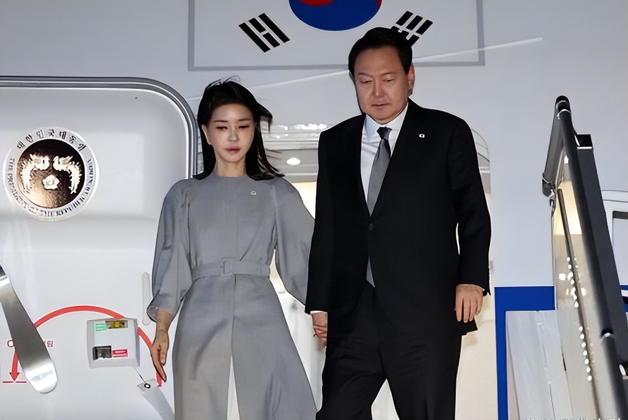 纯纯“炮灰”！4000亿拱手送美国，外媒：三星在走阿尔斯通的路