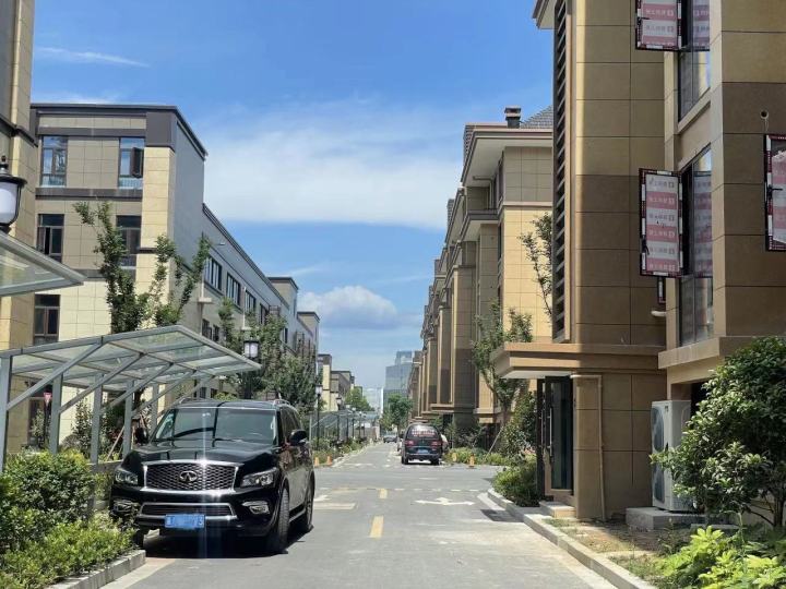 凌晨抵杭，上午入职，下午千元租房！外来才俊秒变新杭州人