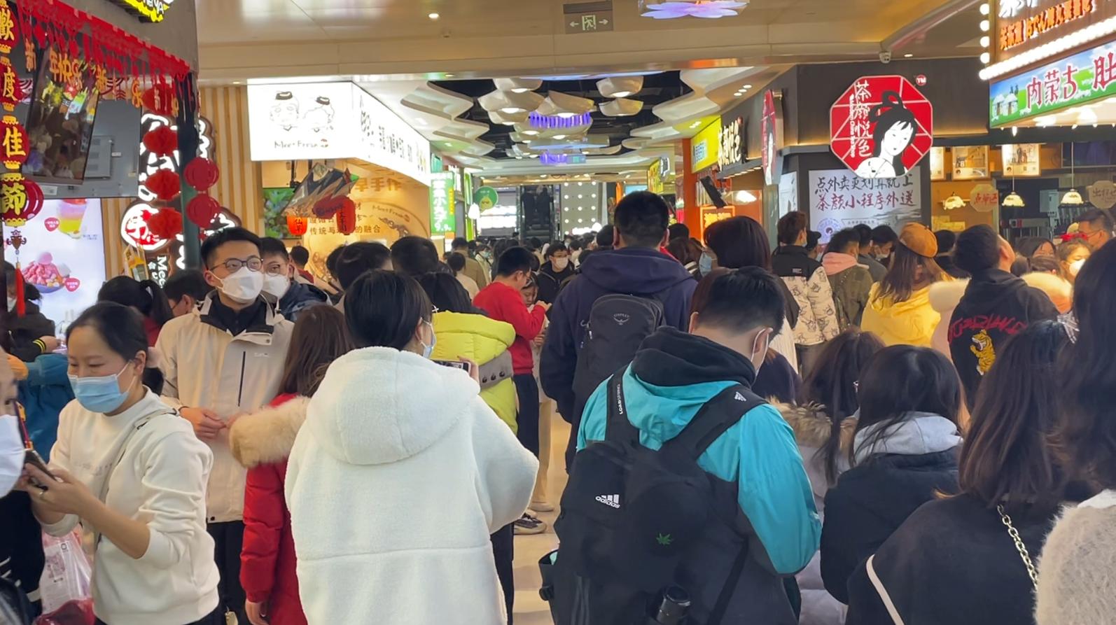 万家丽吃住游玩一体的地方,来全友家居一站式购物