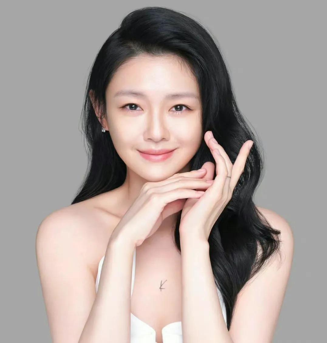 汪小菲谈大s低谷期,大s晒出买房明细后汪小菲回击