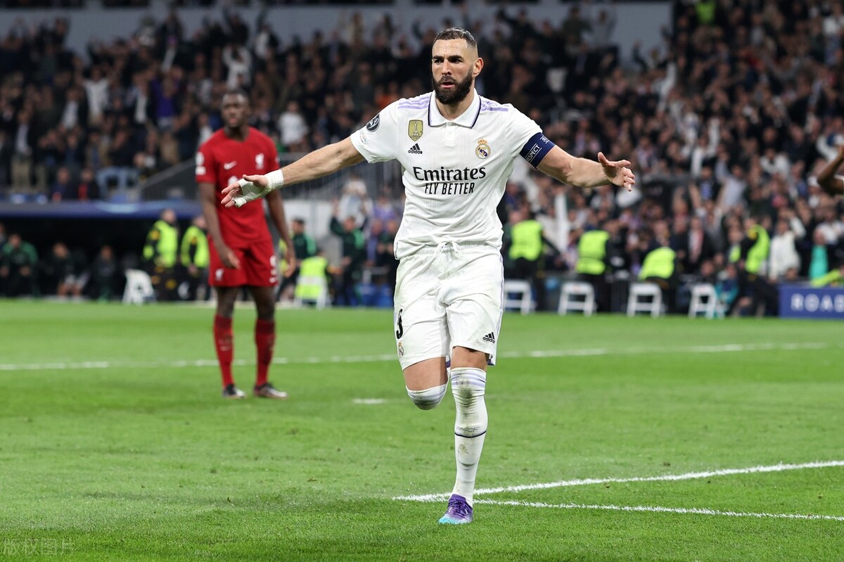 本泽马加盟吉达联合图文,本泽马吉达联合签约图片