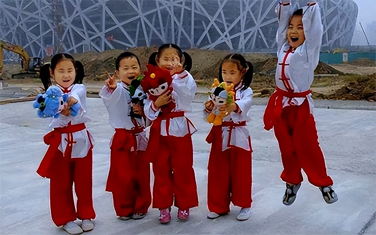 五胞胎妈妈20年前生下五胞胎,五胞胎的妈妈为什么后悔了