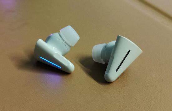 这一次我找到的完美耳机，居然是“赛博小罐茶”？