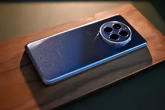 华为手机2018年最好用是哪款,华为手机目前最值得入手的三款