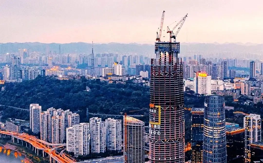 重庆在全国gdp增速排名,重庆人均gdp2023年全国排名第几