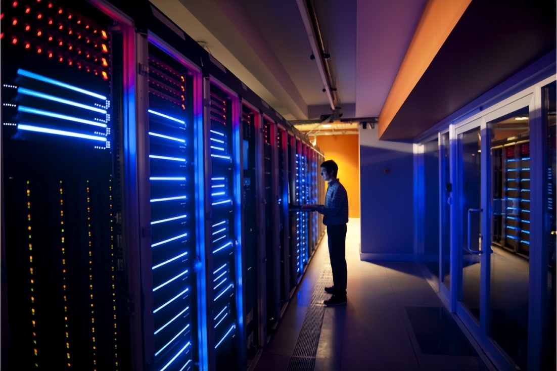 ssl证书要和域名一起使用吗,多台web服务器如何共用1个80端口