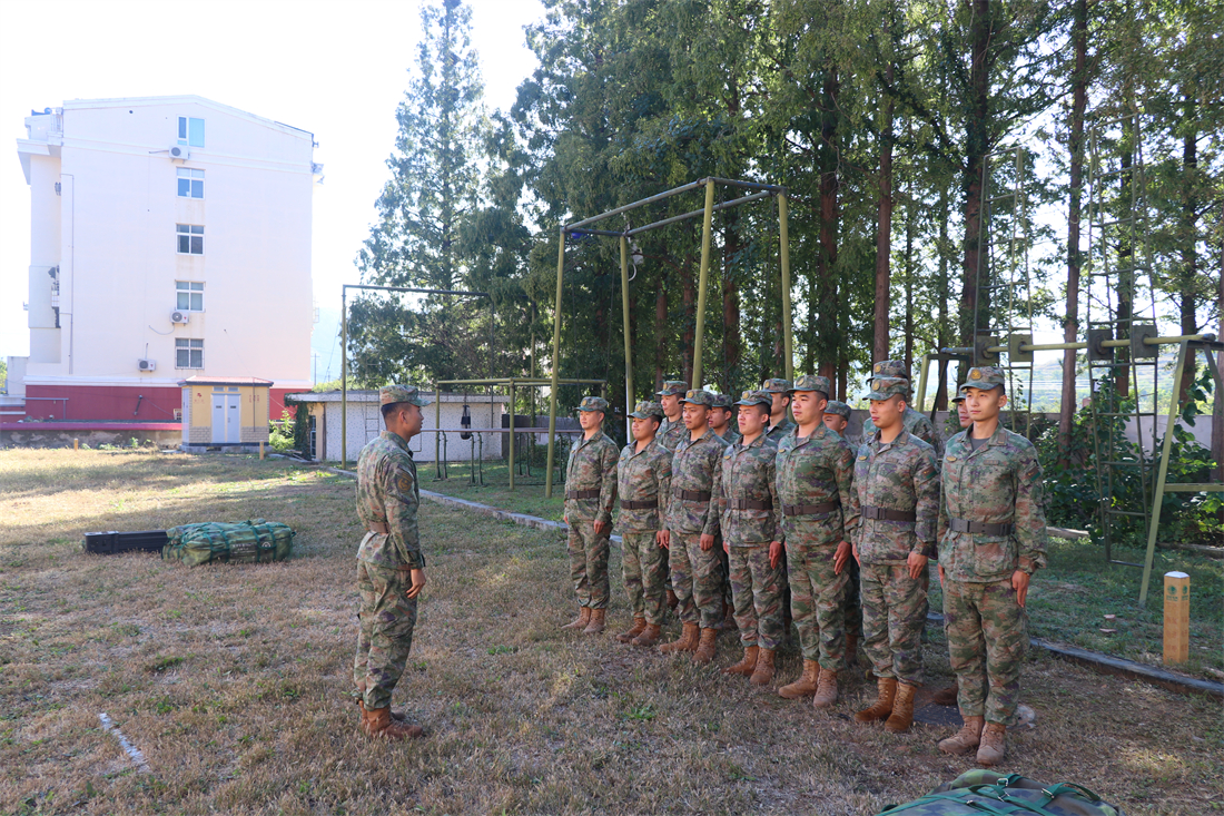 凝神聚力悟思想奋楫扬帆启新程——沈阳联勤保障中心某部深入学习贯彻*党**的二十大精神