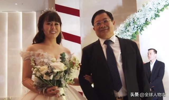 越南女孩假扮富二代40多人,27岁越南女子假扮富婆