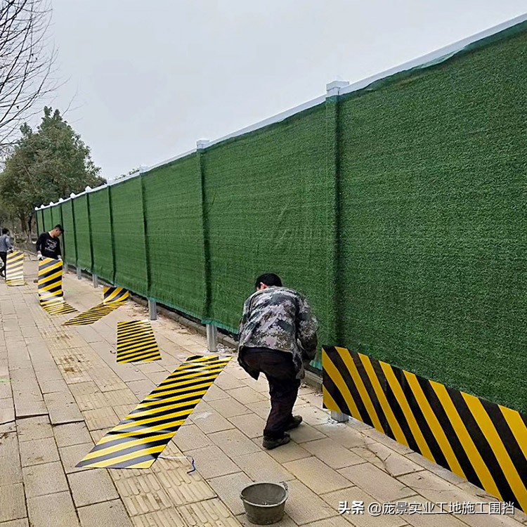 绿色植草砖多少钱一平方,绿色塑料草坪多少钱一平米