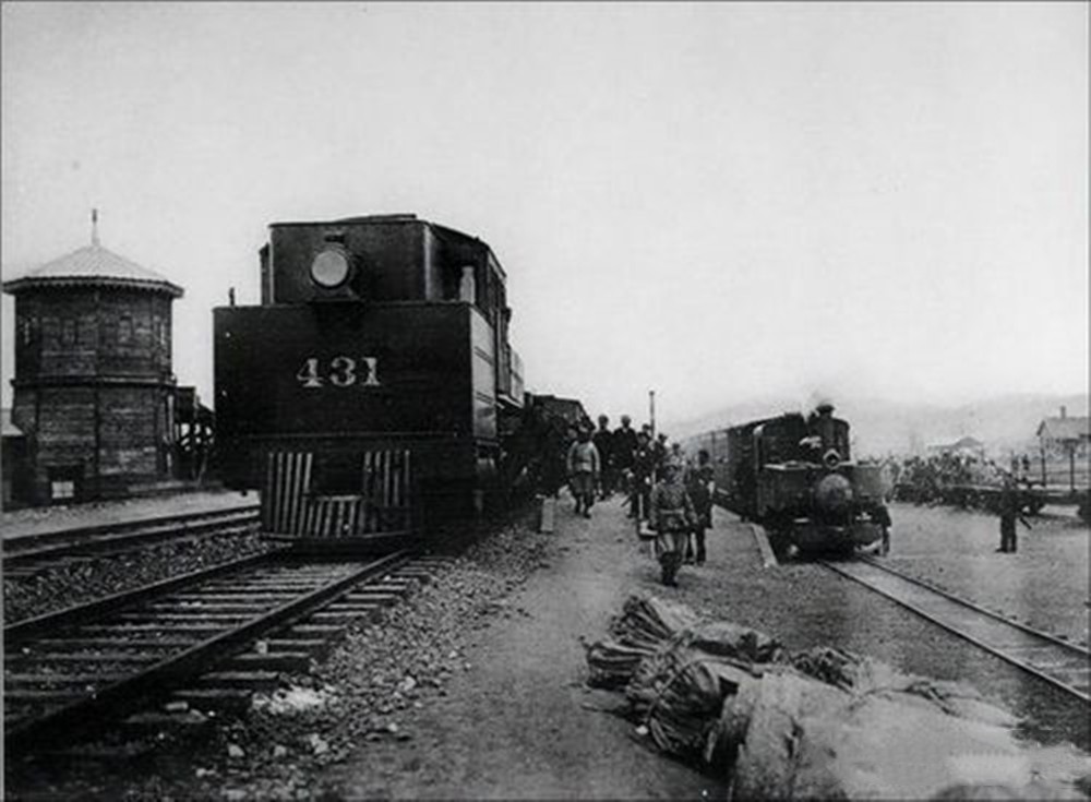 鏃ユ湰瀹夊閾佽矾寤鸿,瀹夊閾佽矾鍘嗗彶