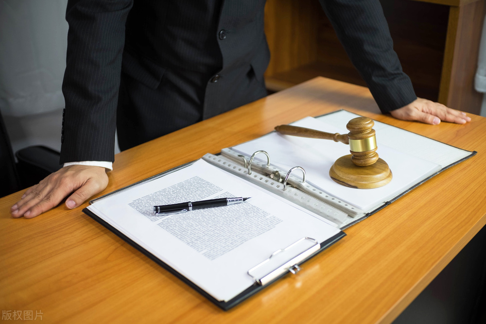 如何撤销离婚协议中的赠与行为,离婚协议书中的房产赠与管辖权