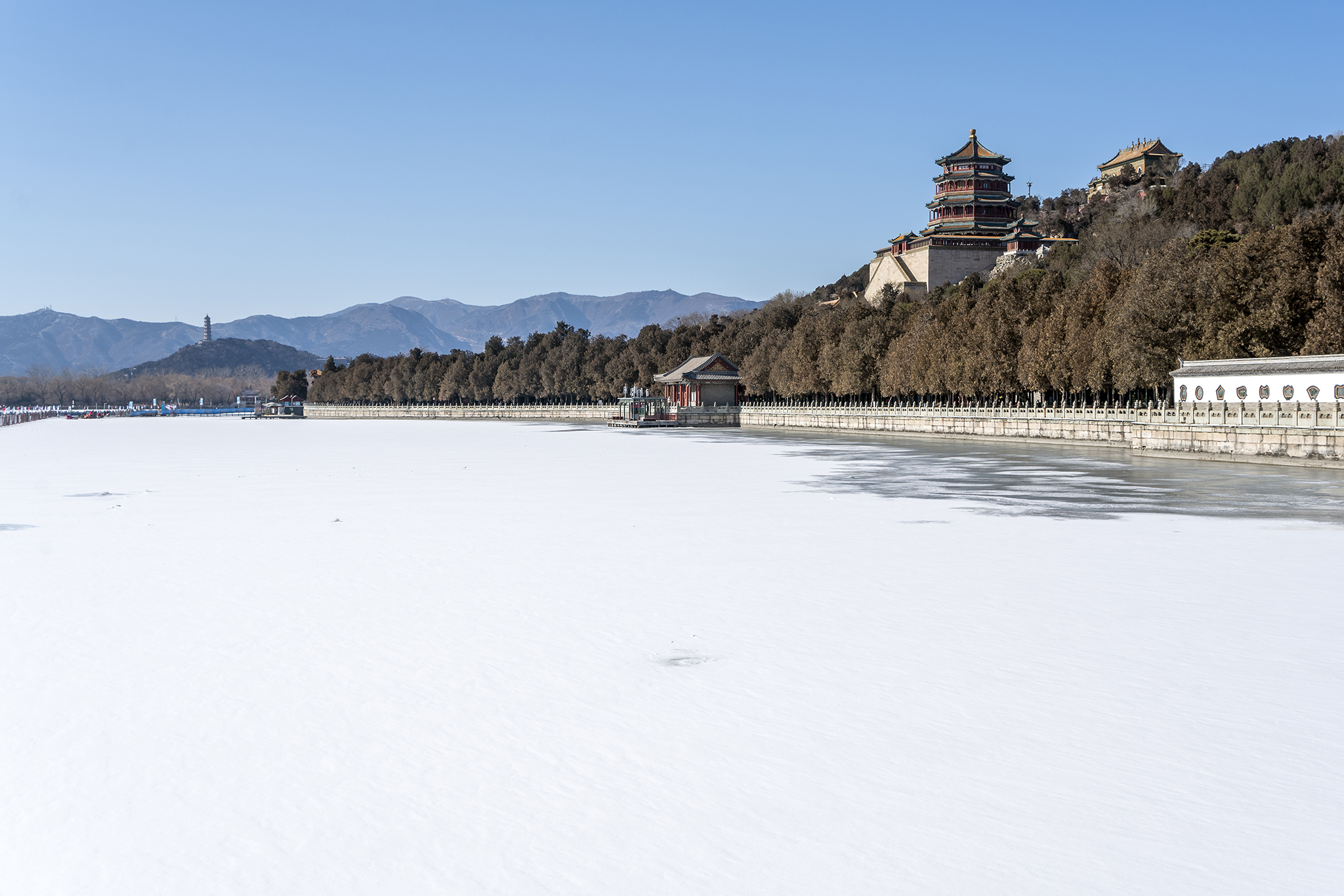 走颐和清漪，赏皇家园林之十一：昆明湖东堤（修订版）