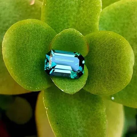 世界上最稀有的十大石头,世界上最有价值的22种石头