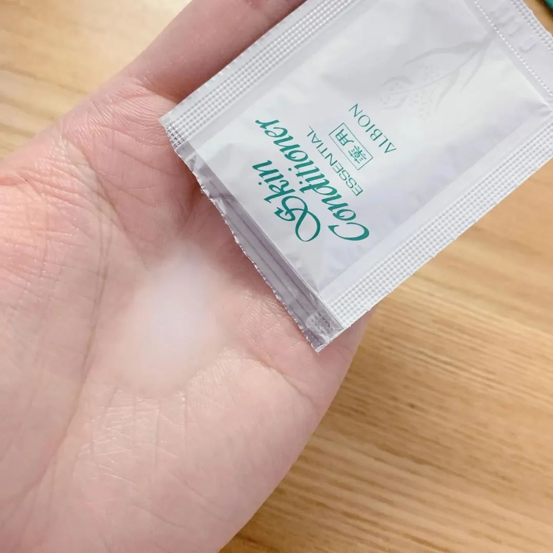 澳尔滨健康水日本专卖店,奥尔滨爽肤水和健康水哪个好