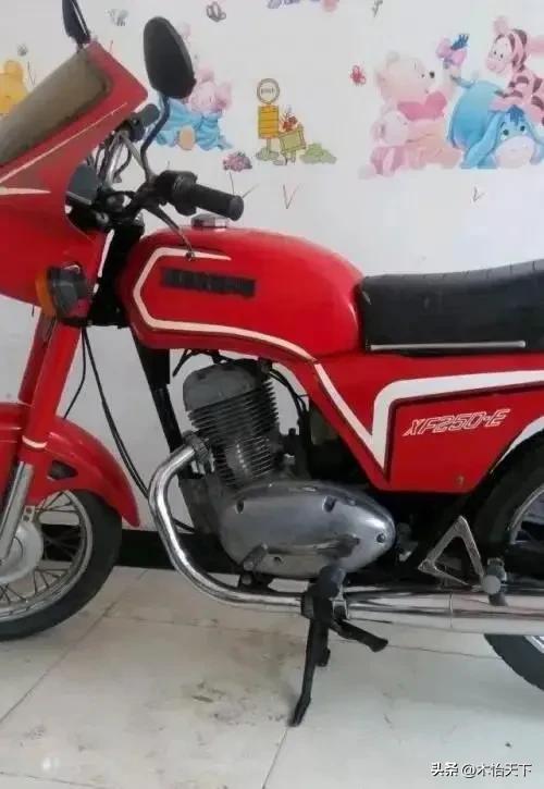 八九十年代，国内十分罕见的摩托车，坐过五款以上的人都屈指可数