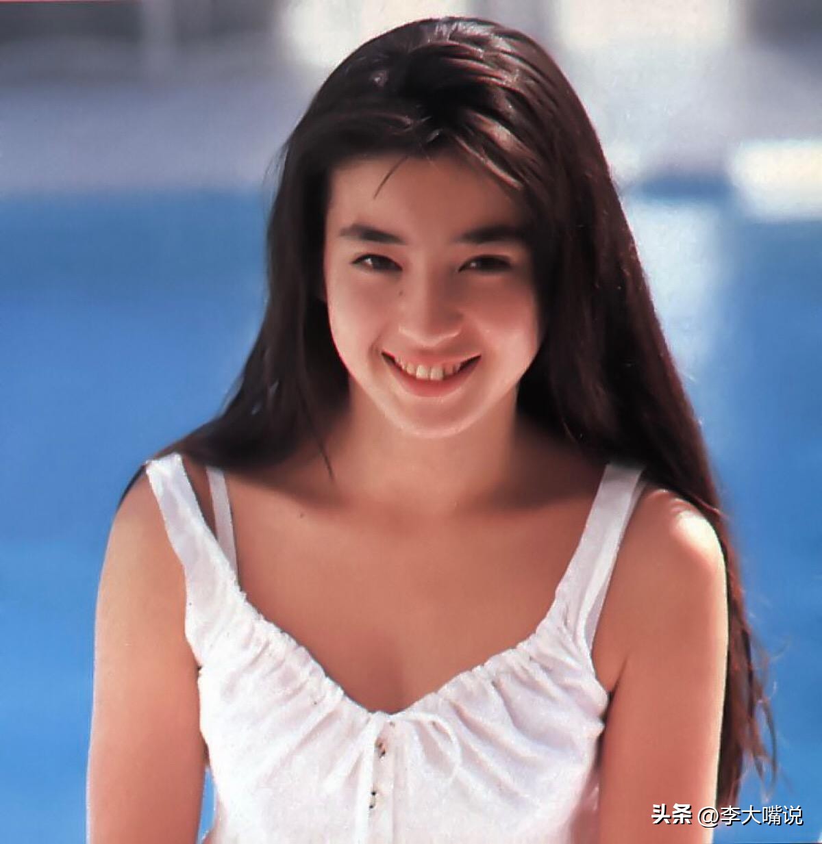 被母亲送给导演，被强迫拍摄，她的一生有多可悲