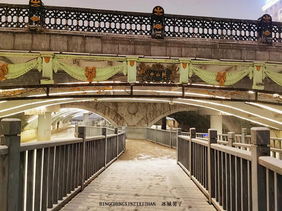 哈尔滨昨天的大雪,哈尔滨冬天的鹅毛大雪