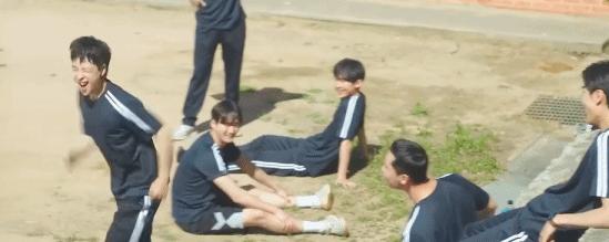 去年以暴制暴爽到爆的韩剧,十部顶级暴力血腥韩剧