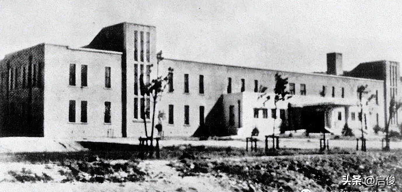 大连日本学校解放前,大连建立最早小学