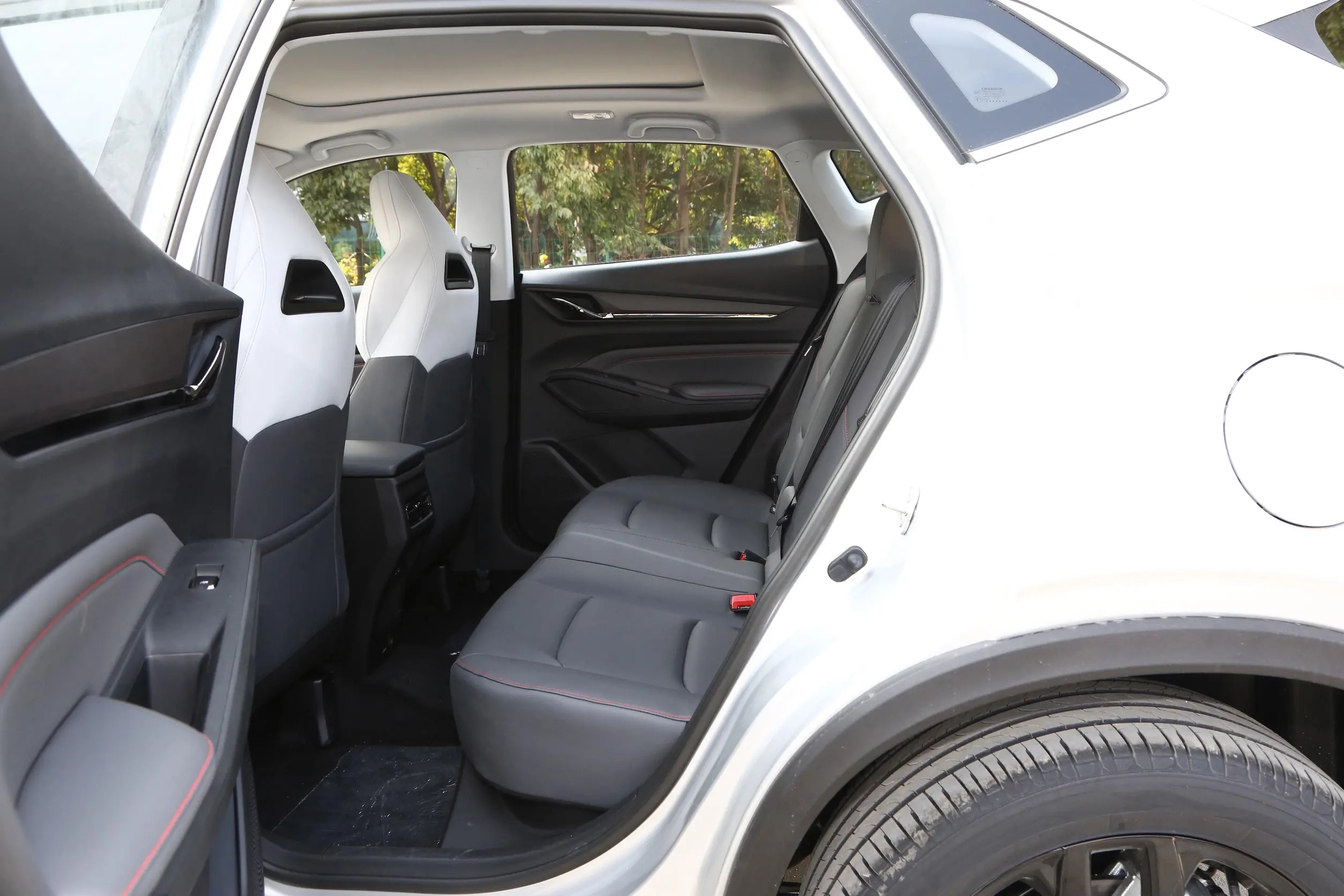 不到10万高性价比suv这3款随便选,预算不多买什么车这三款可参考