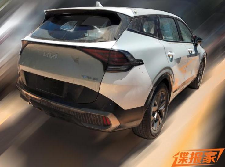 起亚全新狮跑上市,起亚全新一代狮跑车型渲染图曝光