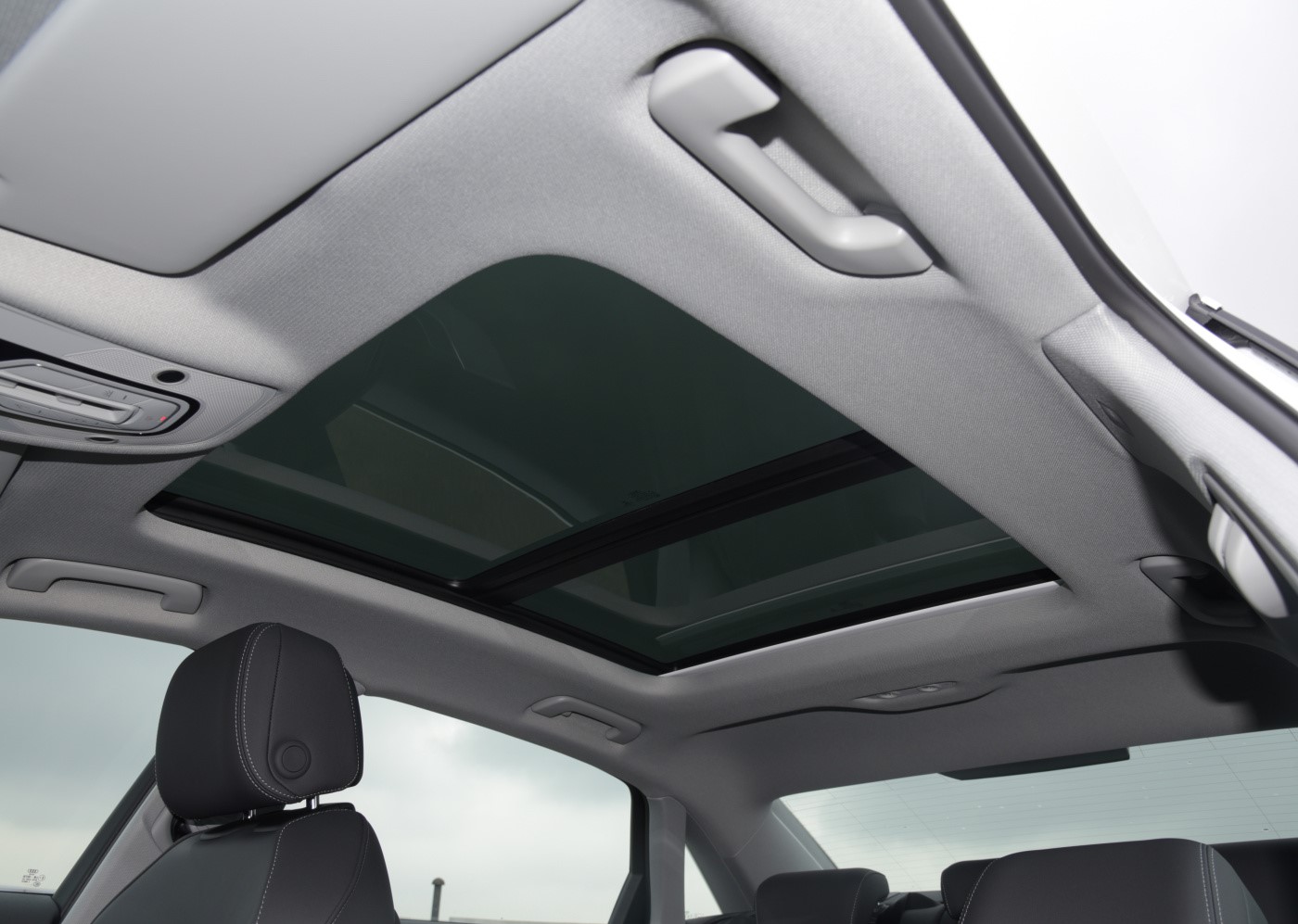 2022款奥迪A4L40TFSI时尚动感型,奥迪a4l40tfsi什么意思