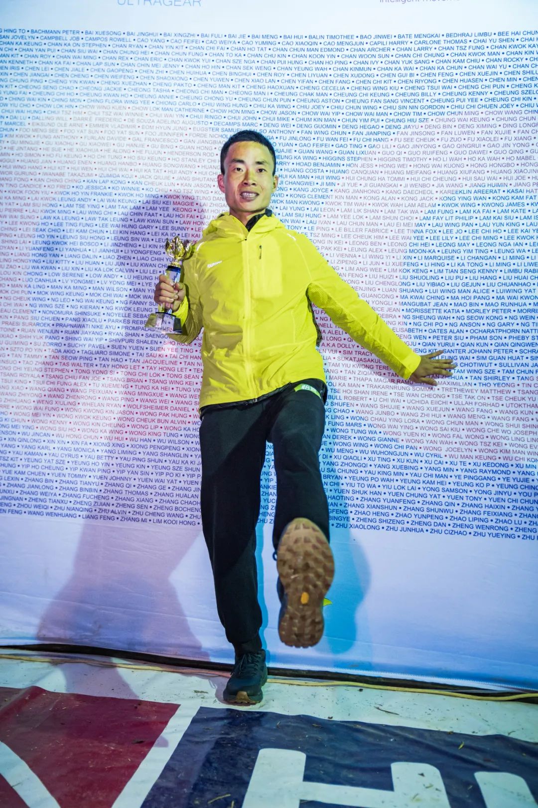 港百越野赛经过什么地方,港百越野赛对年龄的限制