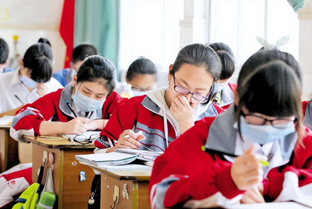 2023之后报考什么专业比较吃香,2023年报考什么专业是好专业