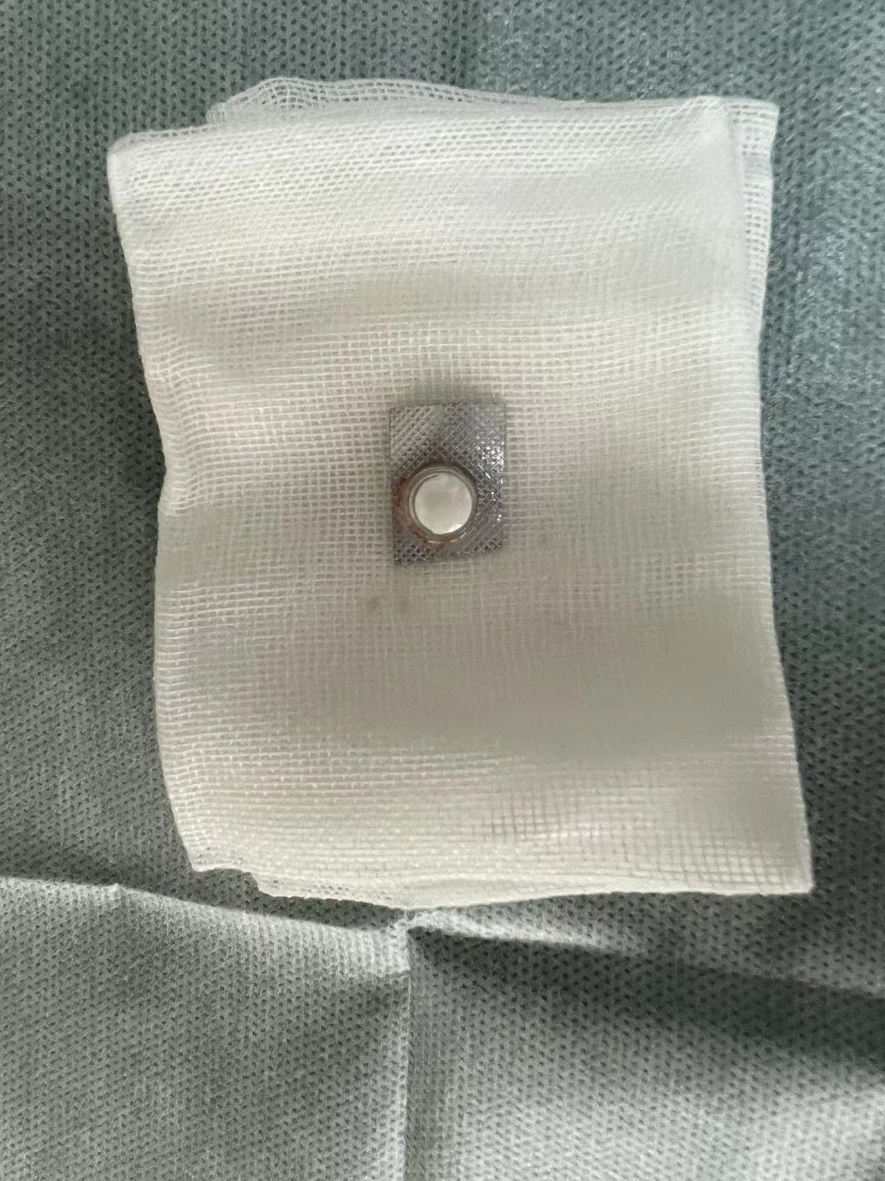 患者误服药品外包装,七旬老人误食保健品丧命