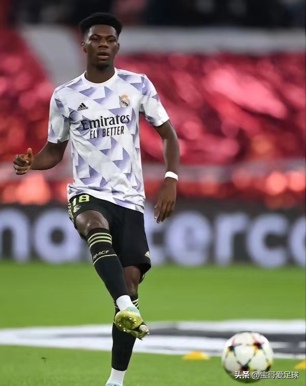 c罗梅西内马尔身价排行,内马尔梅西c罗身价排行榜