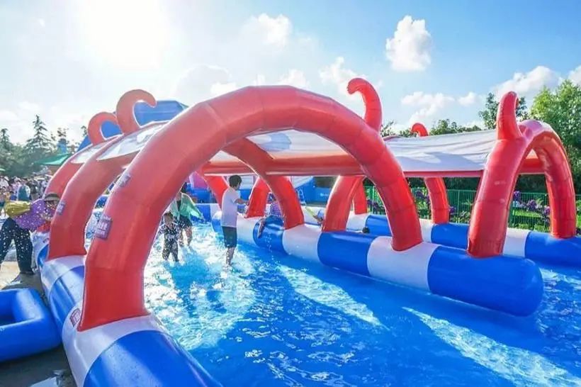 水上乐园摔伤事件可以赔偿吗,水上乐园摔伤事故事件