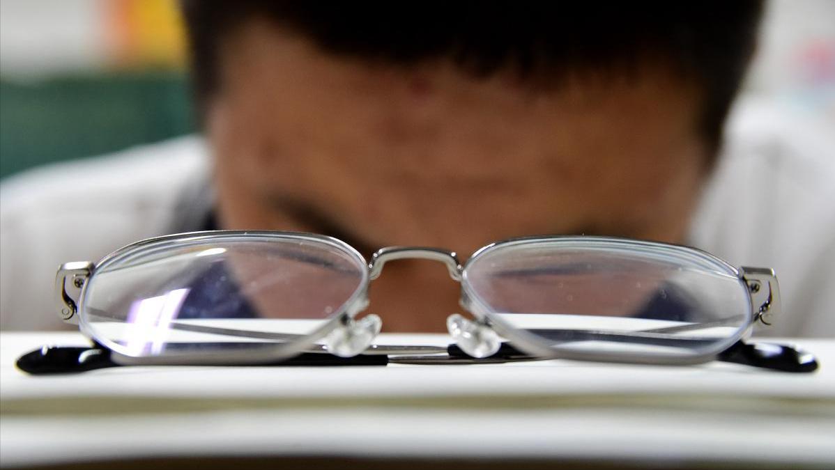 高度近视有什么恢复的办法,高度近视还有什么办法恢复吗