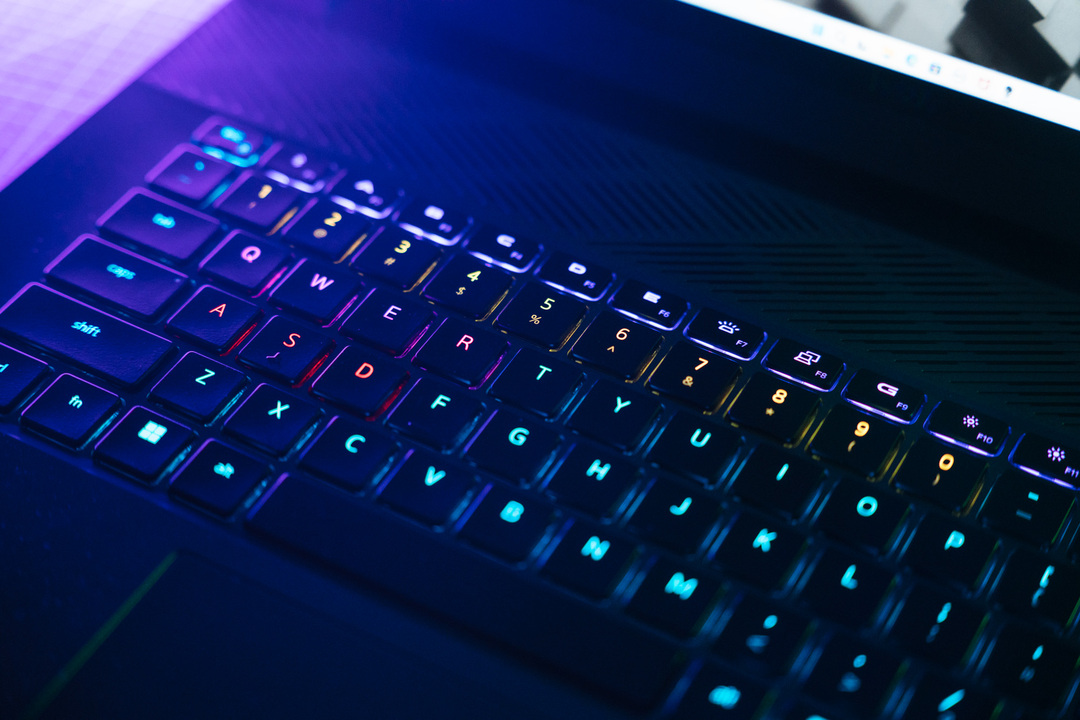 戴尔游匣g16对比外星人m16,戴尔游匣g15i53060外星人