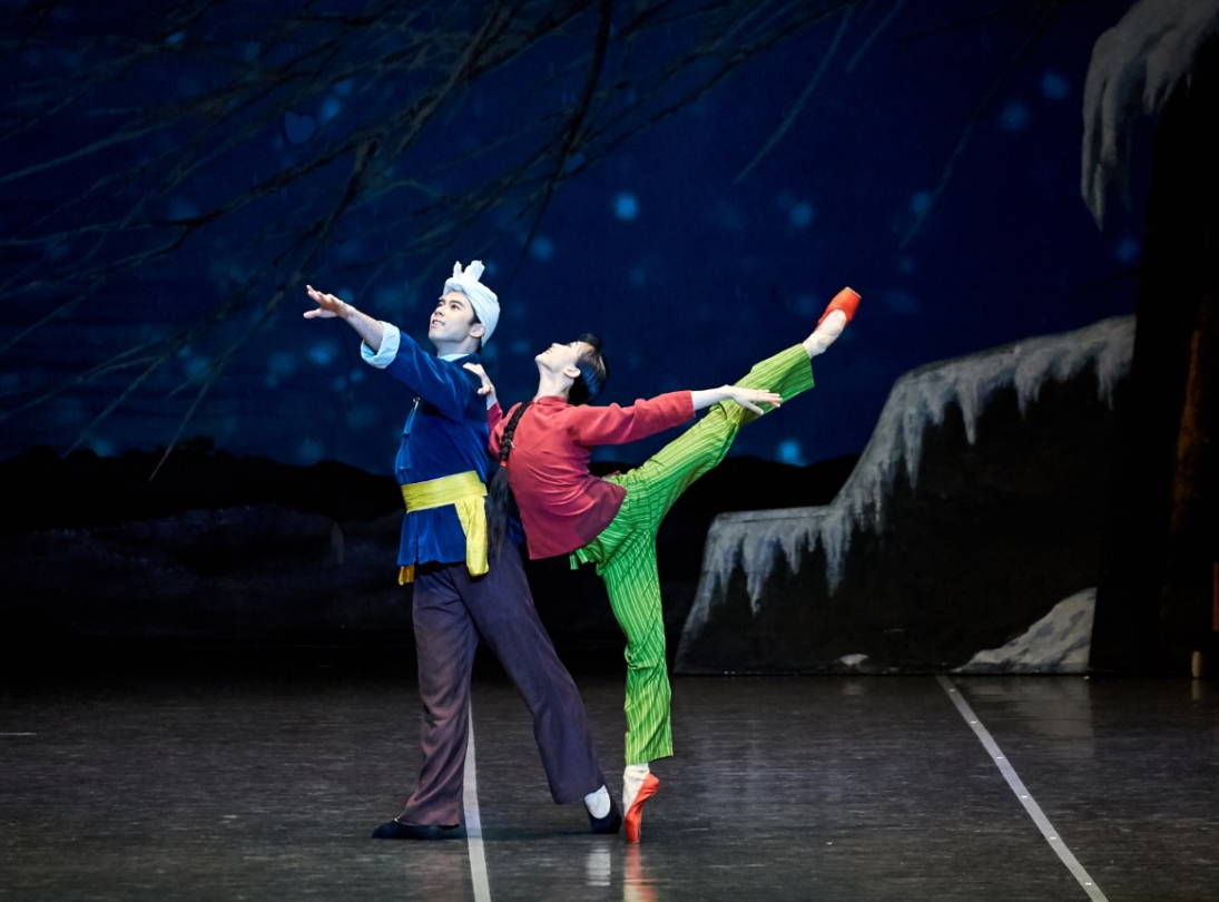 舞剧白毛女分幕,舞剧黑白版白毛女