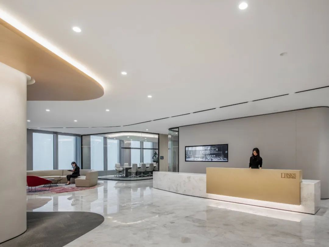 对话通力车小燕深耕行业13年大湾区知产翘楚的传奇人生丨律新对话