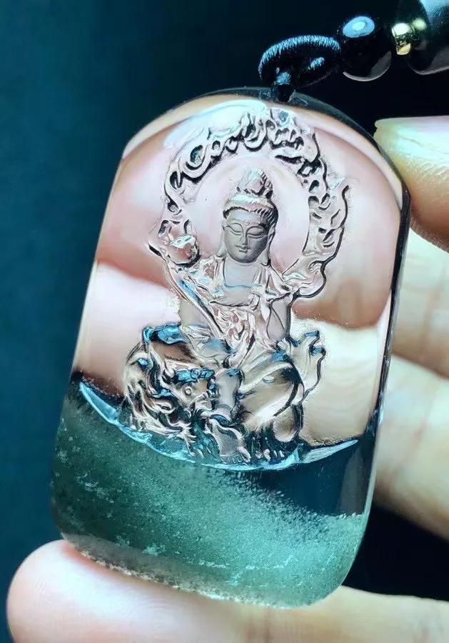 珠宝玉石鉴赏2000字,珠宝鉴赏原石视频