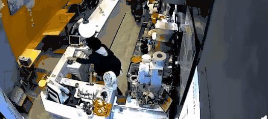 南京盐水鸭真的很好吃吗,在南京你能品尝到的小吃