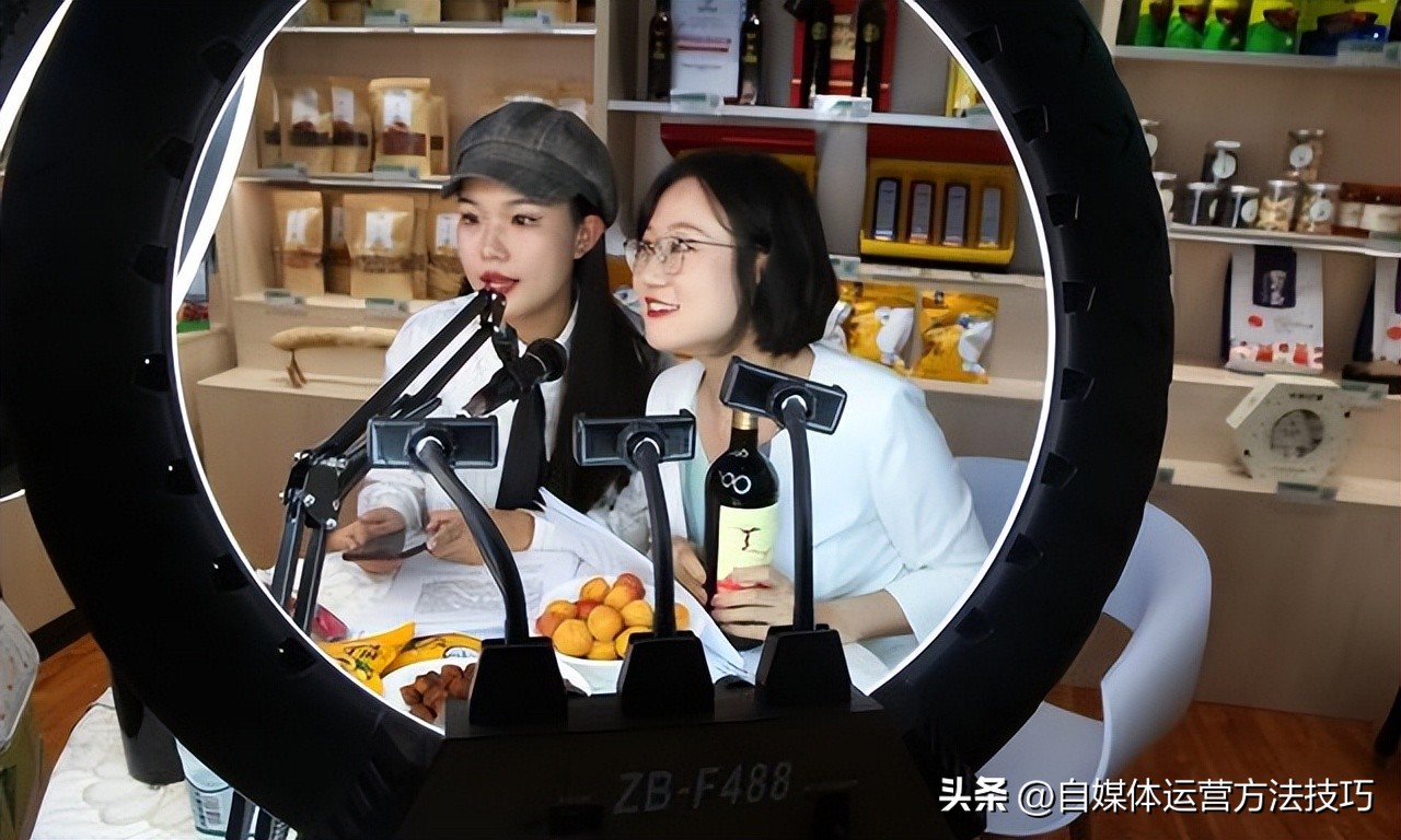 做抖音直播怎么做吸引人？怎么做直播赚钱？